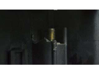 Блок предохранителей    BMW Z3 E36    