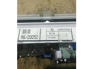 Přístrojová deska  Rover 200 XV 1997 AR0025006  