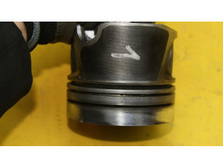 Píst Audi A8 S8 D4 4H