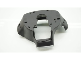 Другая деталь салона