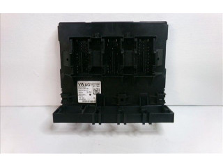 Блок управления 5K0937084F Volkswagen Golf Plus