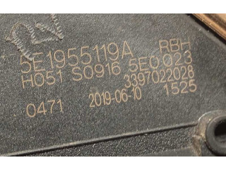 Моторчик дворников 5E1955023B, 3397022028    Skoda Octavia Mk3 (5E)