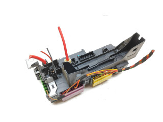 Pojistková skříňka 016706581 Mercedes-Benz E W212 2010