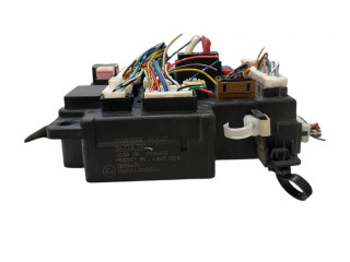 Блок предохранителей 8637A320, L8637002A Mitsubishi Outlander