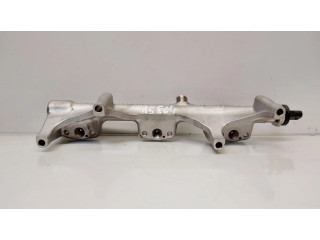 Vstřikovací lišta 14018510 BMW 2 F45 pro benzínový / Электричество motor 1.5