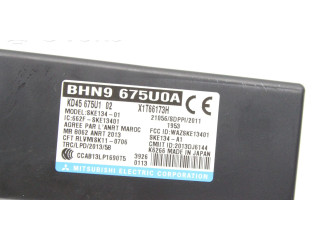 Блок управления BHN9675U0A Mazda 3 II