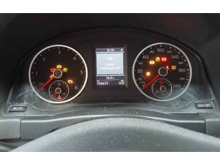 Přístrojová deska Volkswagen Tiguan 2018 5N0920883A