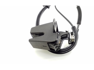 Zámek zadních dveří 2K0827532A Volkswagen Caddy 2012