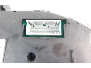 Přístrojová deska Renault Megane II 2004 8200364007