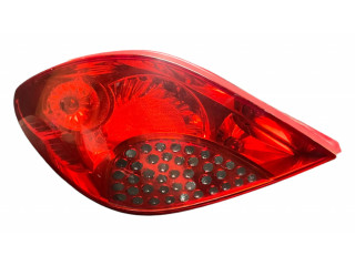 Задний фонарь  9649986680, 964998668002    Peugeot 207 CC   2007-2014 года
