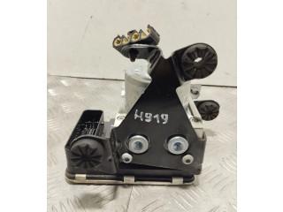 Блок управления АБС 31680098, 31680101 Volvo S90, V90