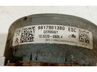 Блок АБС 9817961380   Peugeot  2008 I  2013 - 2019 года