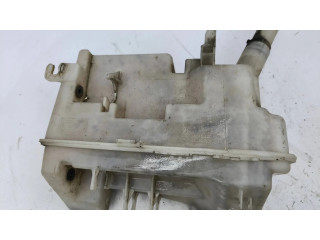 Бачок оконной жидкости    