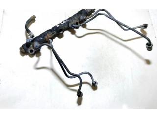 Топливная рампа Toyota Corolla Verso E121