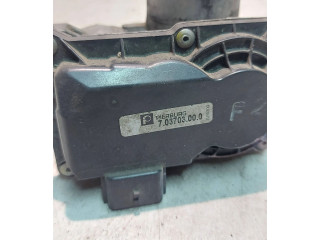 Volant Mitsubishi Colt 2006 703703000