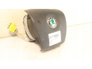 Подушка безопасности водителя Skoda Fabia Mk2 (5J)
