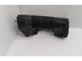 Блок предохранителей  8X2T-14A003-AA   Jaguar XF X250    