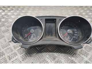 Панель приборов 5K0920870C Volkswagen Golf VI