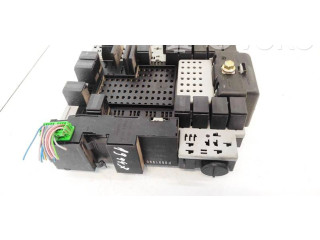 Блок предохранителей 9162316 Volvo XC90