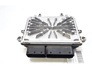 Блок управления двигателем Блок управления 30743338   Volvo S80