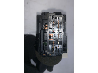 Ручка стеклоочистителей 6239G6   Citroen Saxo