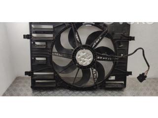 Вентилятор радиатора 5Q0121203DE Volkswagen Golf VII