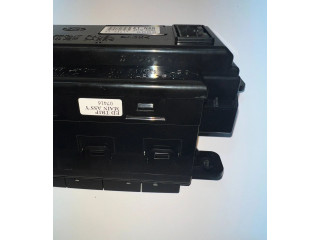 Дисплей 95710-1H400, 957101H400 KIA Ceed