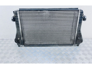 Интеркулер  1K0121345M   Audi TT TTS Mk2 