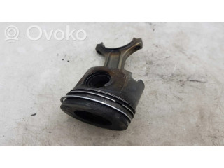 Píst 08408B BMW 5 E60 E61 pro naftový motor 2.0