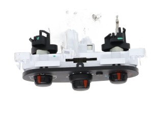 Блок управления климат-контролем 275100056R   Dacia Sandero