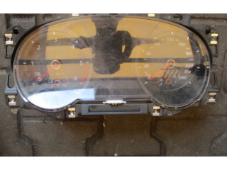 Панель приборов 8V0920873H Audi e-tron