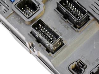 Pojistková skříňka 118085220F Peugeot 206+ 2010