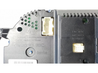 Přístrojová deska Mercedes-Benz S W221 2009 A2219009301