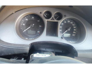 Přístrojová deska  Seat Cordoba (6L)    