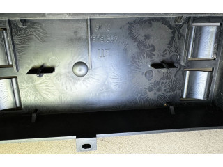 Pojistková skříňka 61131378539, 1378539 BMW 5 E34 1994