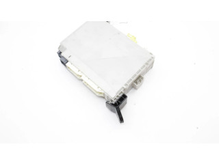 Блок предохранителей 8273053J30, 8273053J30A Lexus IS III XE30