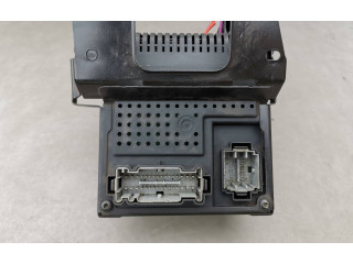 Блок предохранителей 30728542, 12243779 Volvo S60