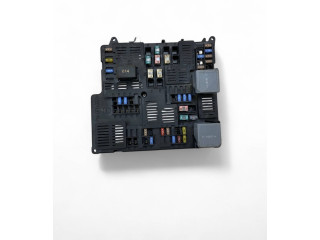 Блок предохранителей 31473770   Volvo XC90    