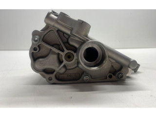 Масляный насос  B48B20A 7613549  BMW 3 F30 F35 F31 