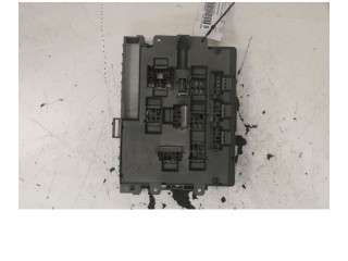 Блок предохранителей BMW 1 E81 E87