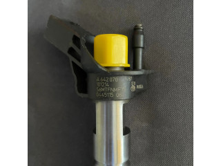 Vstřikovač A6420701487, A6420701187 Mercedes-Benz C W204 pro naftový motor 0.0