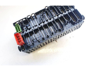 Блок предохранителей  357937039, 357937039   Volkswagen Golf III    