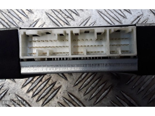 Řídící jednotka Mitsubishi Pajero 2005