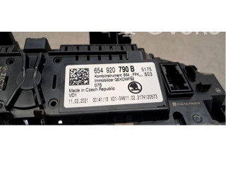 Панель приборов 654920790B   Skoda Kamiq       