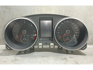 Панель приборов 5K6920872A   Volkswagen Golf VI       