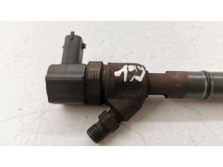 Vstřikovač 338002A800 Hyundai i40 pro naftový motor 1.7