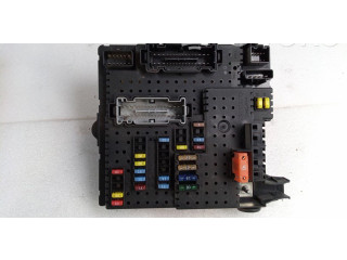 Блок предохранителей 28080156 Volvo XC90