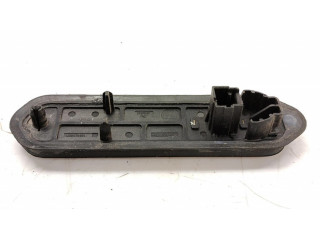 Контактное соединение дверей