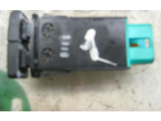 Ручка стеклоочистителей    KIA Rio