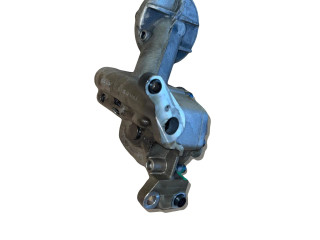 Масляный насос   059115105AD  Audi A6 S6 C6 4F 